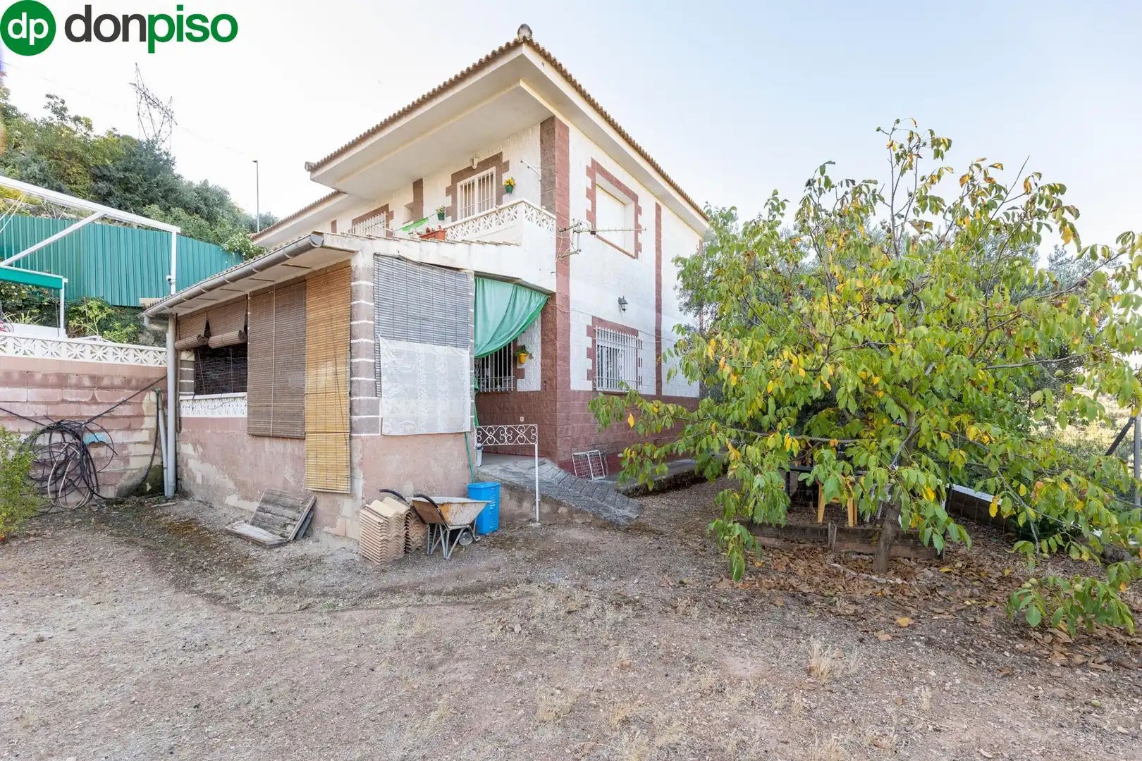 Houses for sale in Calle EXTRARRADIO, Cogollos de la Vega