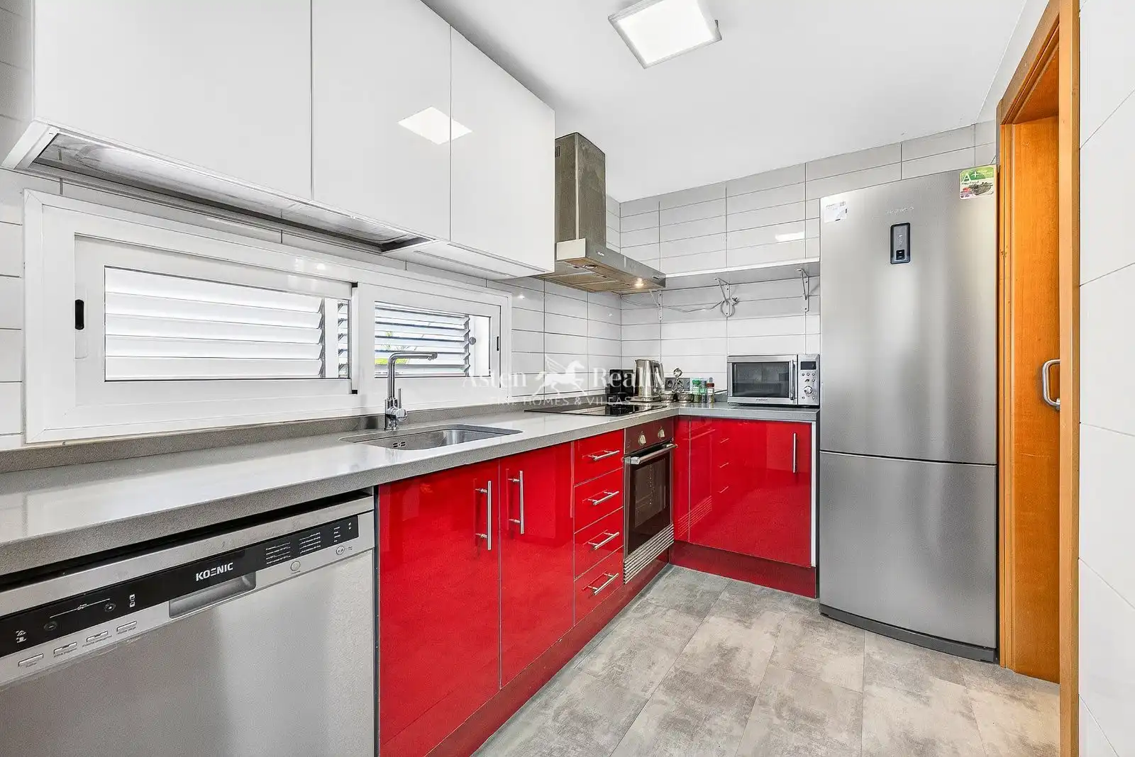 Casa a schiera con piscina in vendita a Brezo, imagen 8