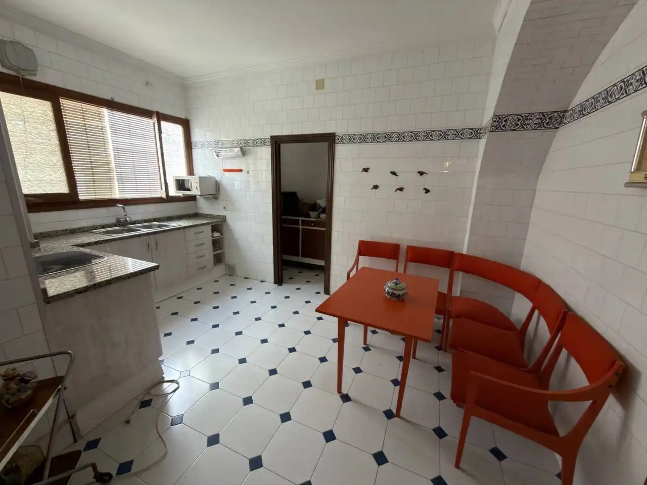 Kitchen of Flat for sale in Osuna
