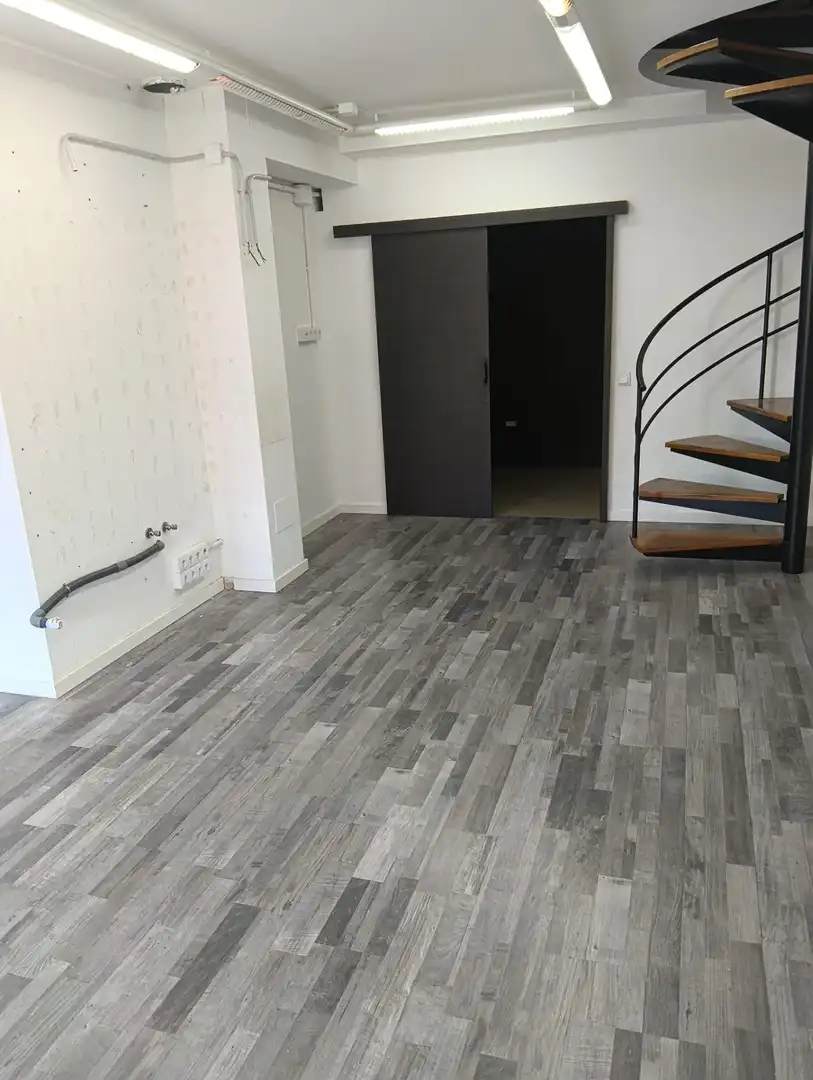 Business premises to rent in Creu Alta - Puiggener, imagen 2