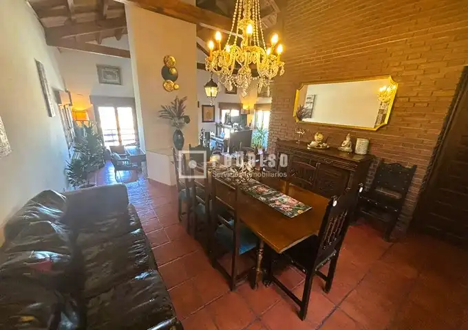 Casa o chalet en venta en El Clavín - Valdeluz
