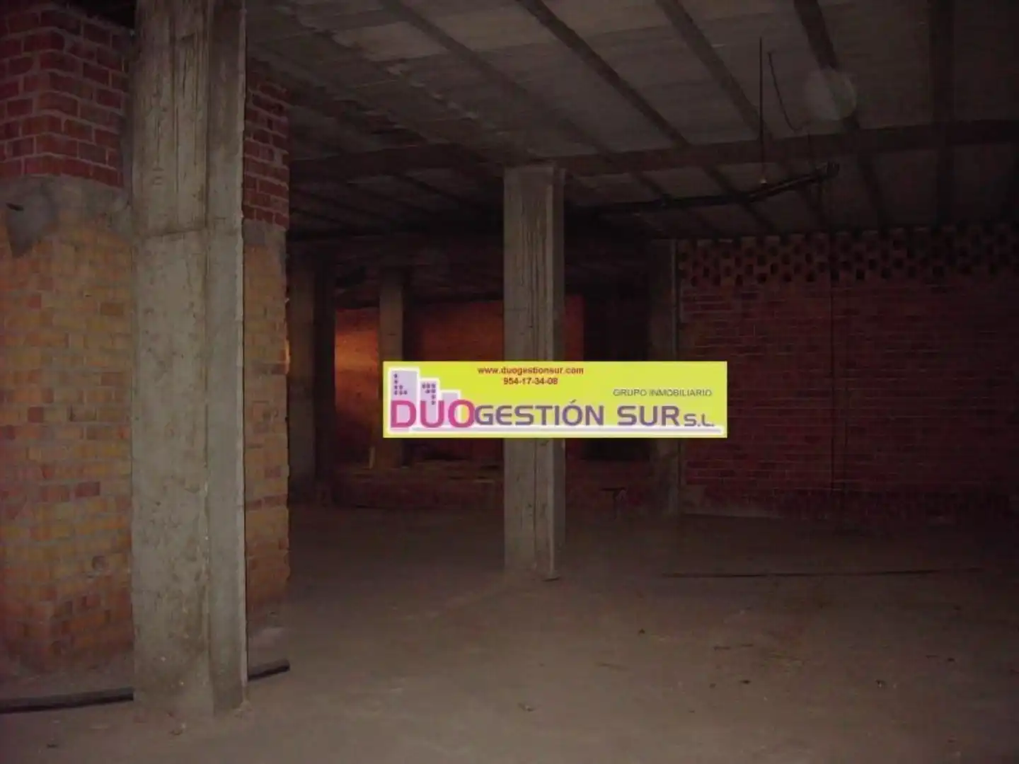 Local comercial en venda a de Palomares, imagen 3