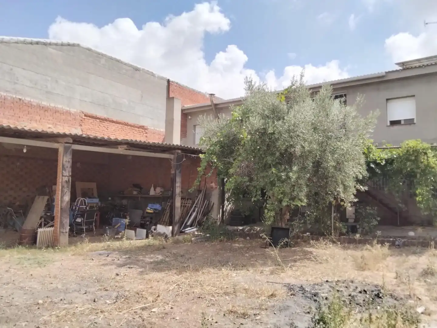 Casa adosada en venda a Campo de Criptana