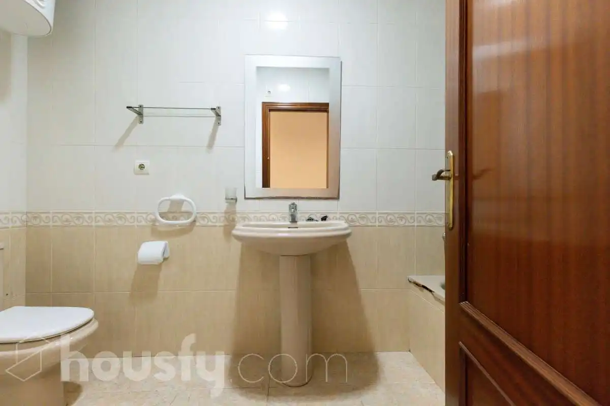 House with terrace for sale in CL De les Gardenies ., imagen 27