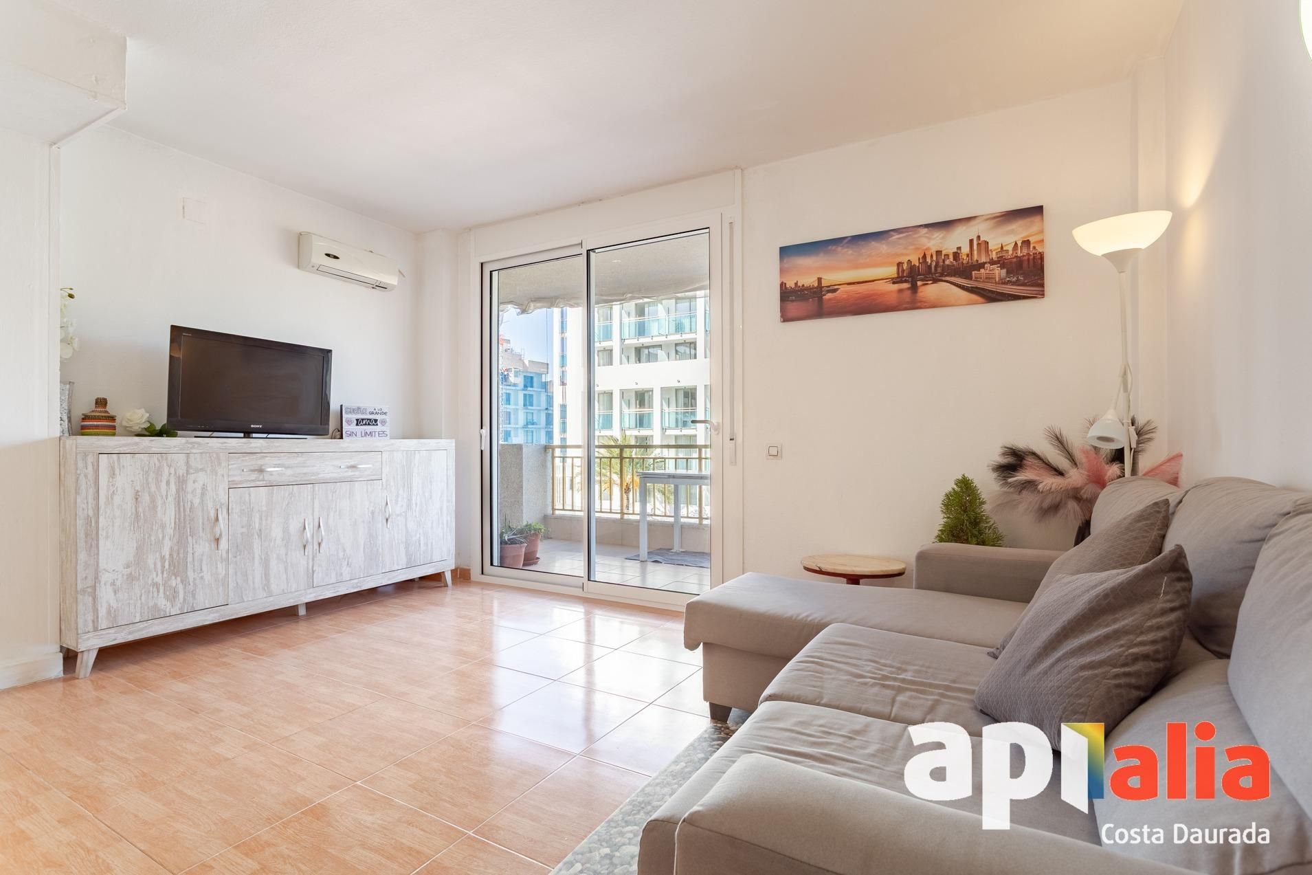 Living room of Flat for sale in Salou  with Private garden, Terrace and Balcony