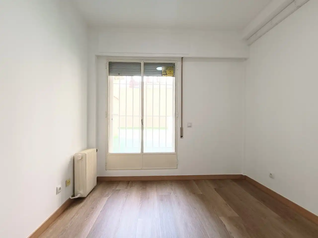 Bedroom of Flat for rent in Barrio de Salamanca