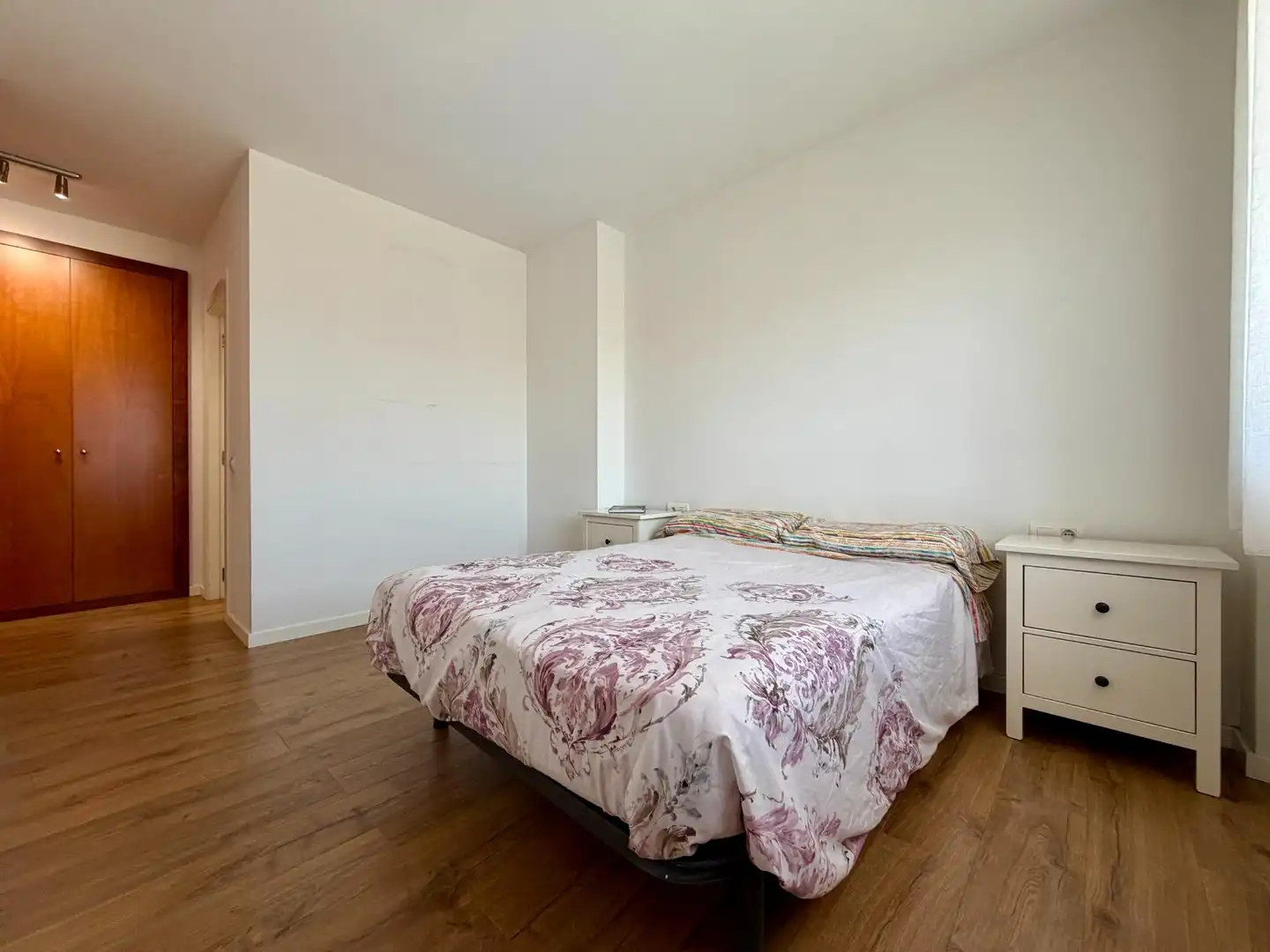 Bedroom of Flat for sale in Canovelles  with Heating, Balcony and Community pool