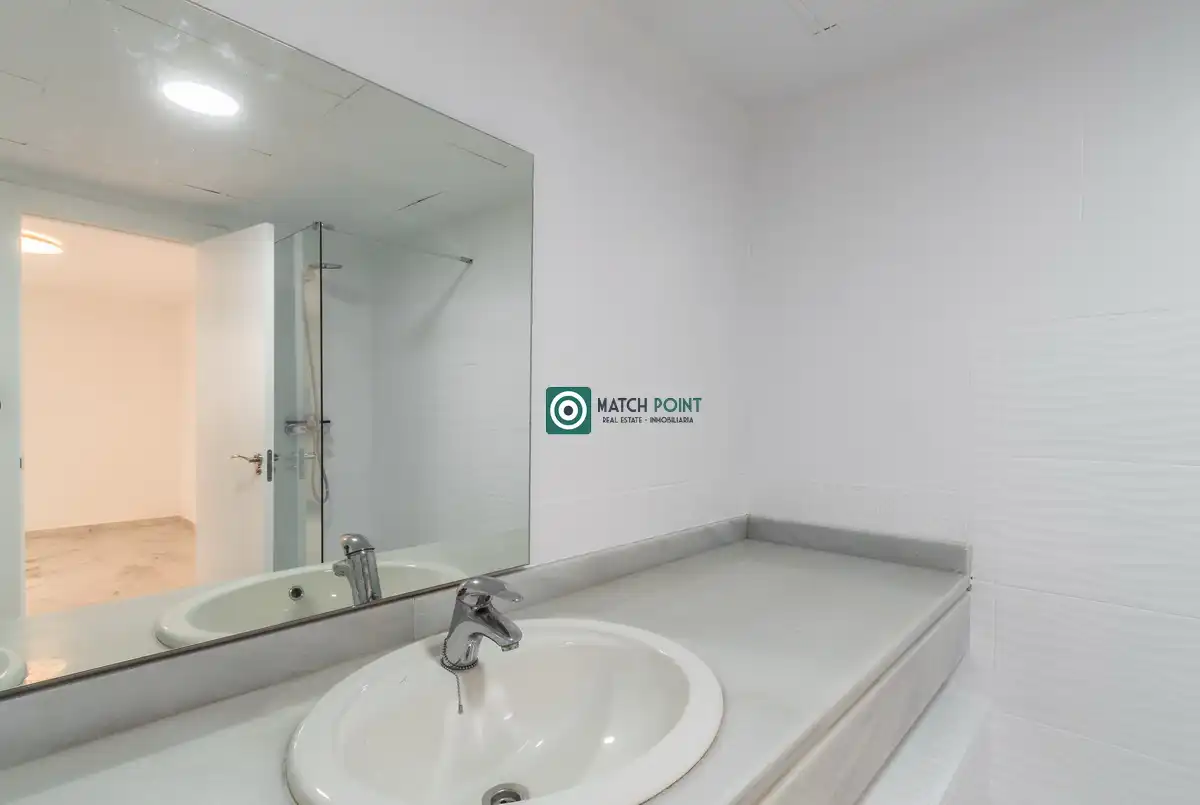 Badezimmer von Einfamilien-Reihenhaus zum Verkauf in Almuñécar
