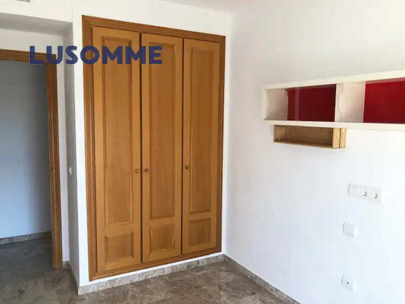 Habitación de Ático de alquiler en Valencia con Aire acondicionado, Terraza y Amueblado