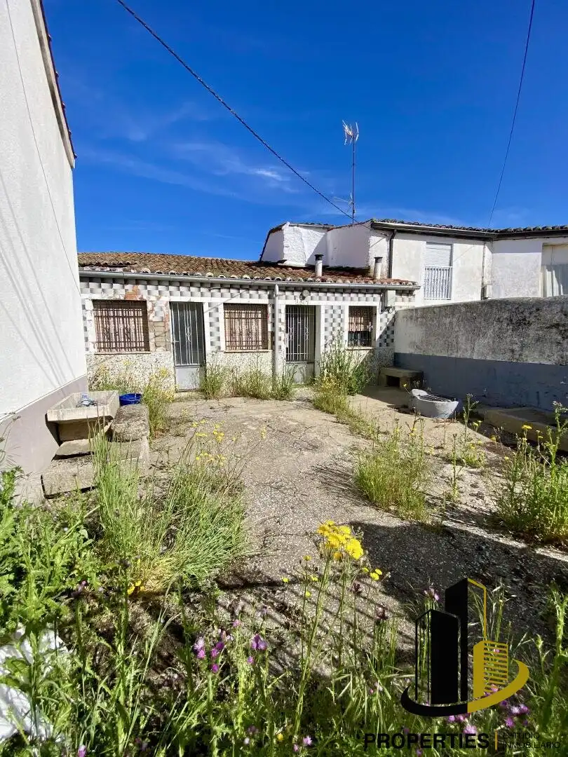 Casa in vendita a Guijuelo, imagen 2