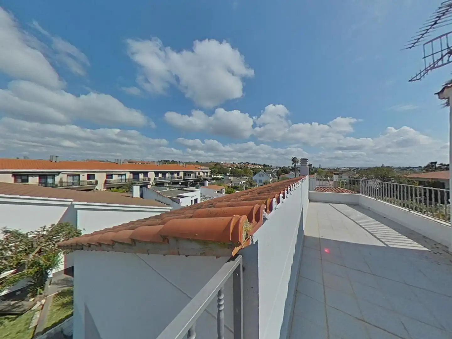Terraza de Casa o chalet en venta en Vilanova i la Geltrú con Jardín privado, Terraza y Trastero