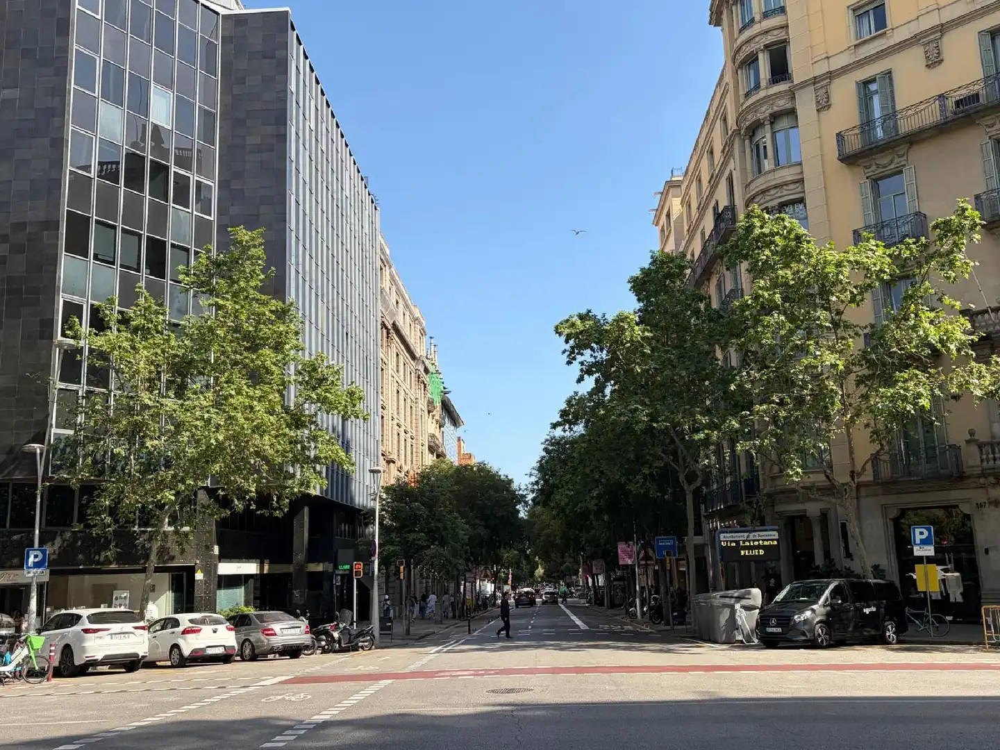 Außenansicht von Büro zum Verkauf in Barcelona