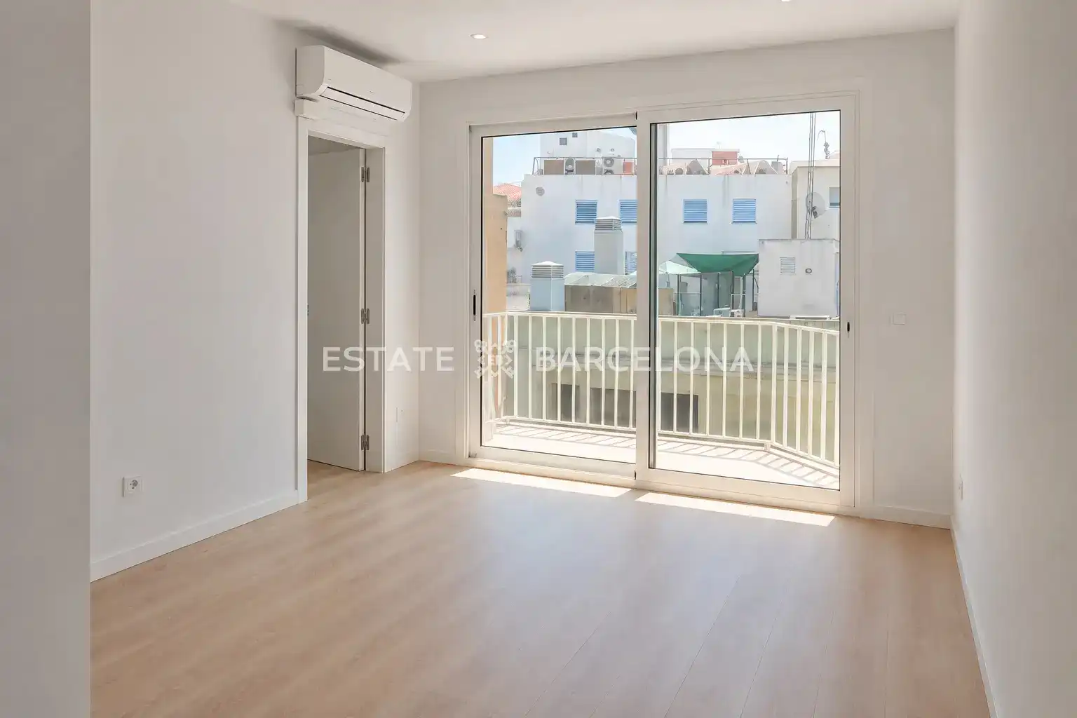 Wohnung mit Aufzug zum Verkauf in Carrer Nou de la Rambla 128
