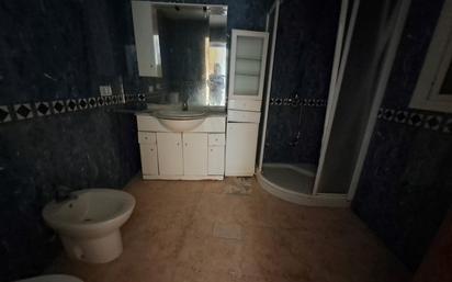 Bany de Casa o xalet en venda en  Almería Capital