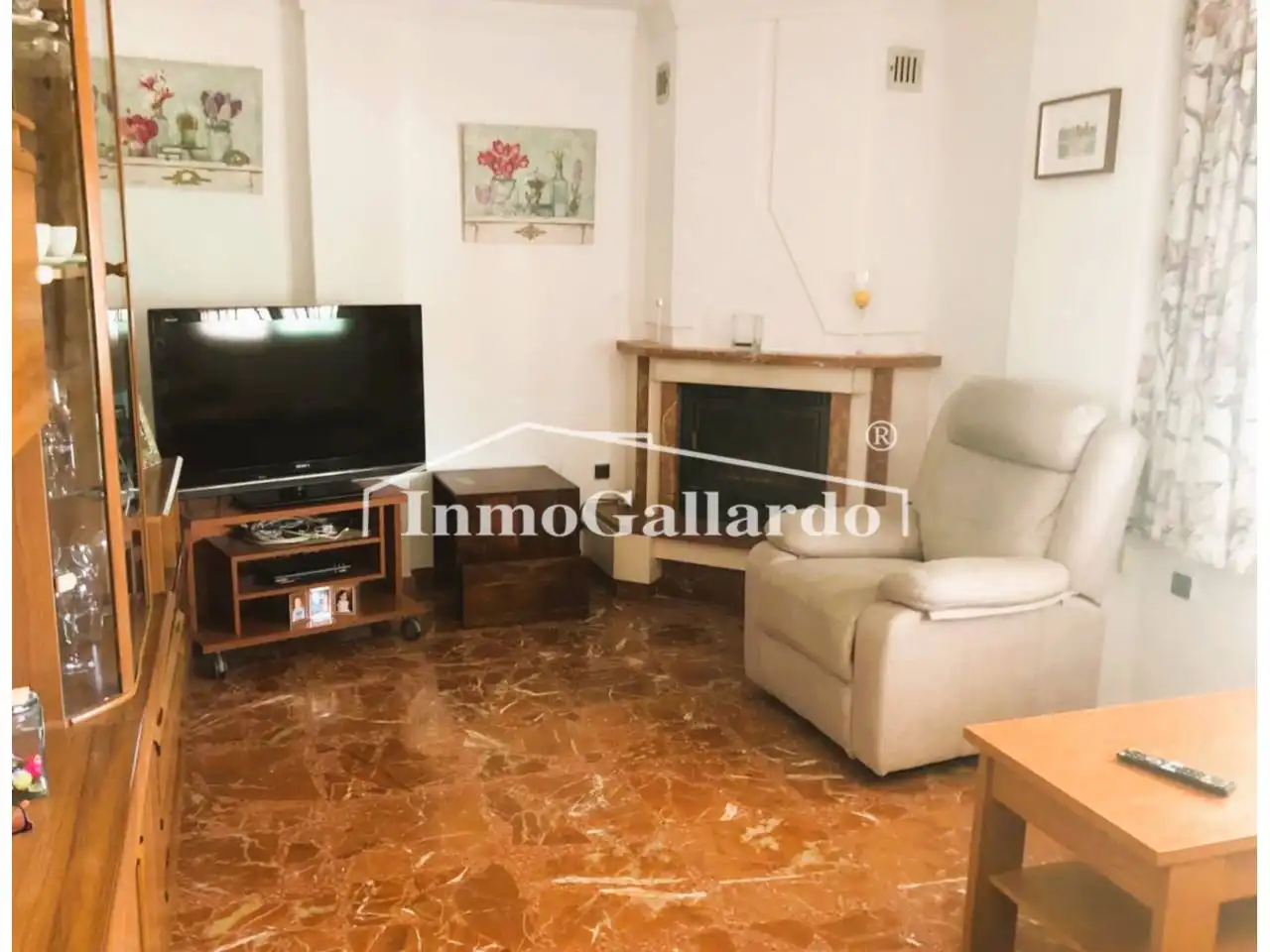 Wohnzimmer von Haus oder Chalet zum Verkauf in Rincón de la Victoria mit Privatgarten, Terrasse und Schwimmbad