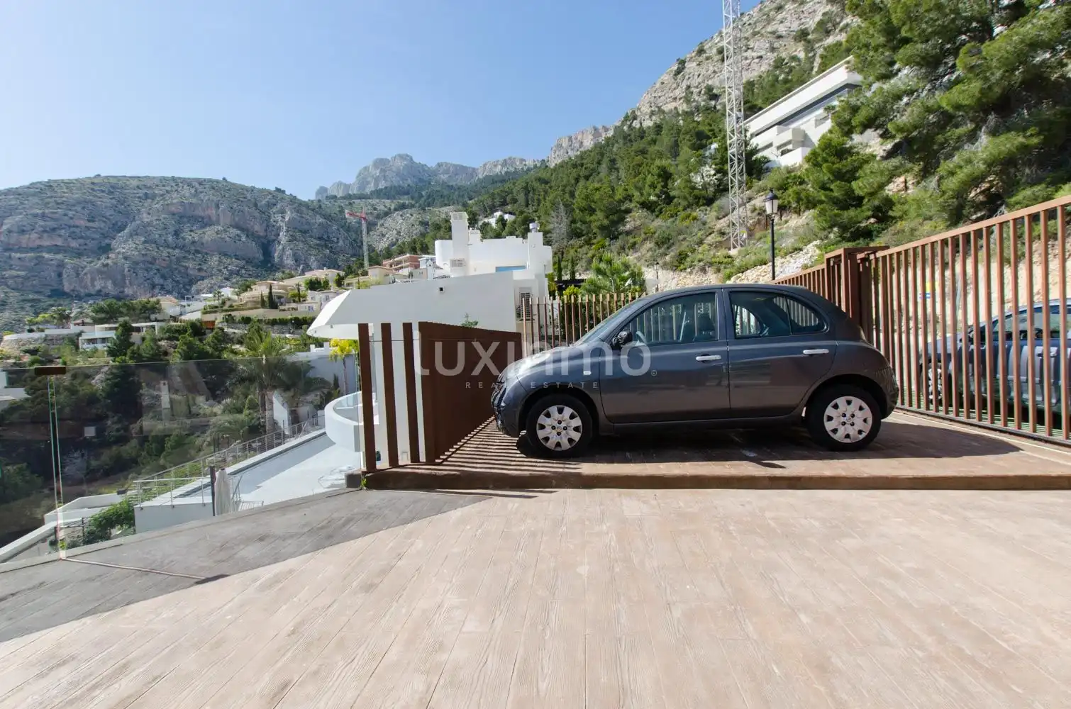 Außenansicht von Haus oder Chalet zum Verkauf in Altea mit Klimaanlage, Heizung und Privatgarten