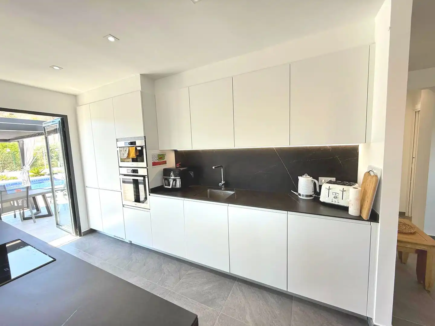 Cocina de Casa o chalet en venta en Calpe / Calp con Aire acondicionado y Piscina