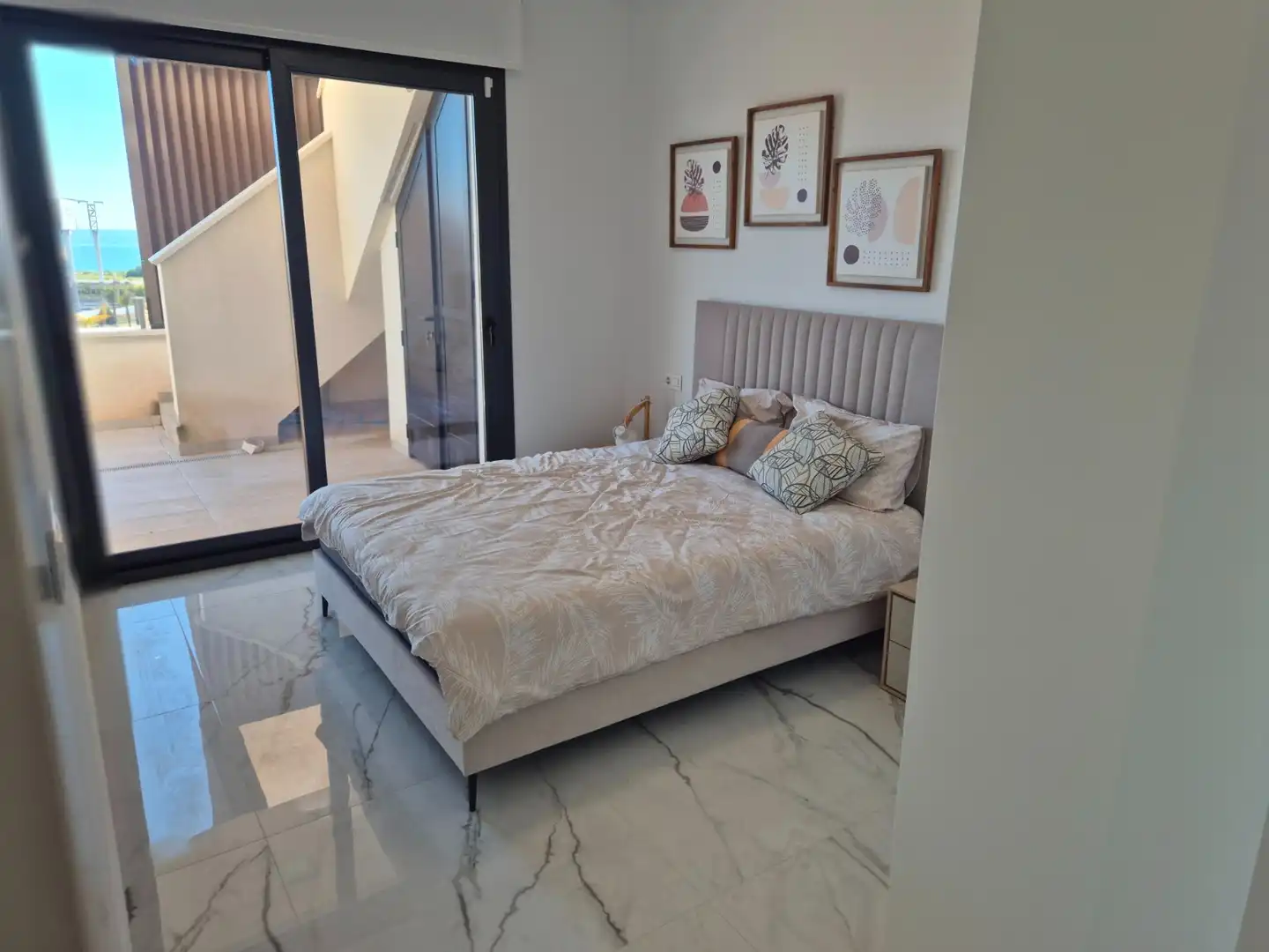 Dormitori de Àtic en venda en Orihuela amb Aire condicionat, Terrassa i Moblat