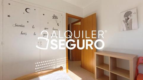 Photo 5 of Flat for rent in Cronista Vicente Martínez Morellá, Juan XXIII, Alicante / Alacant