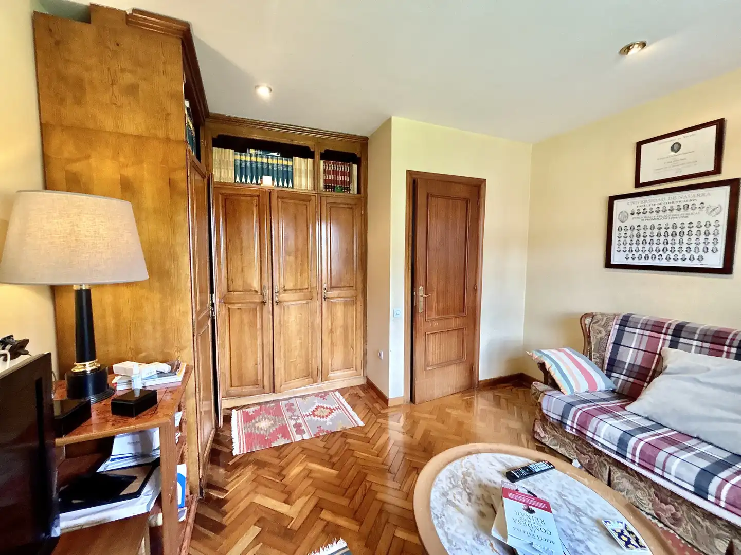 Bedroom of Houses for sale in Sariego  with Heating, Private garden and Parquet flooring