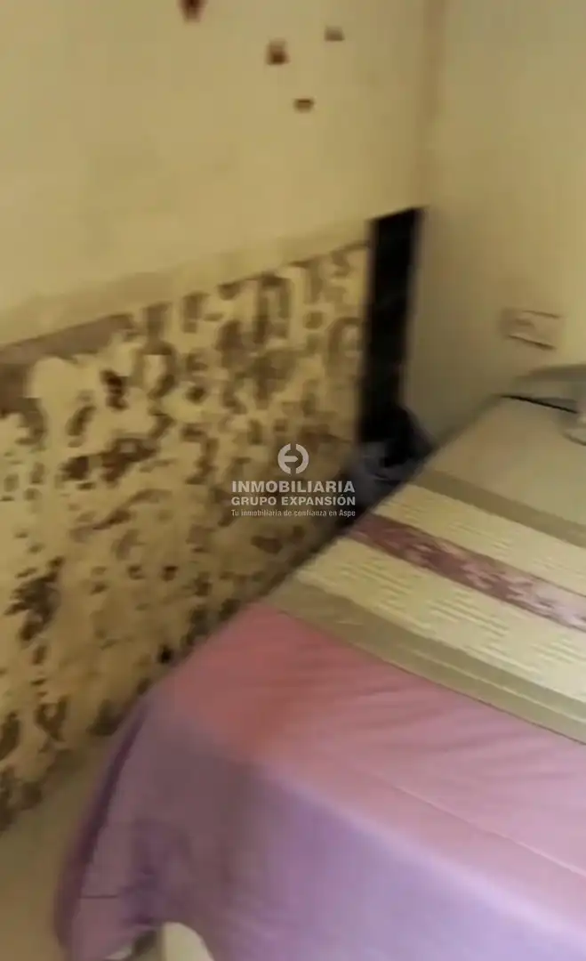 Habitación de Piso en venta en Novelda