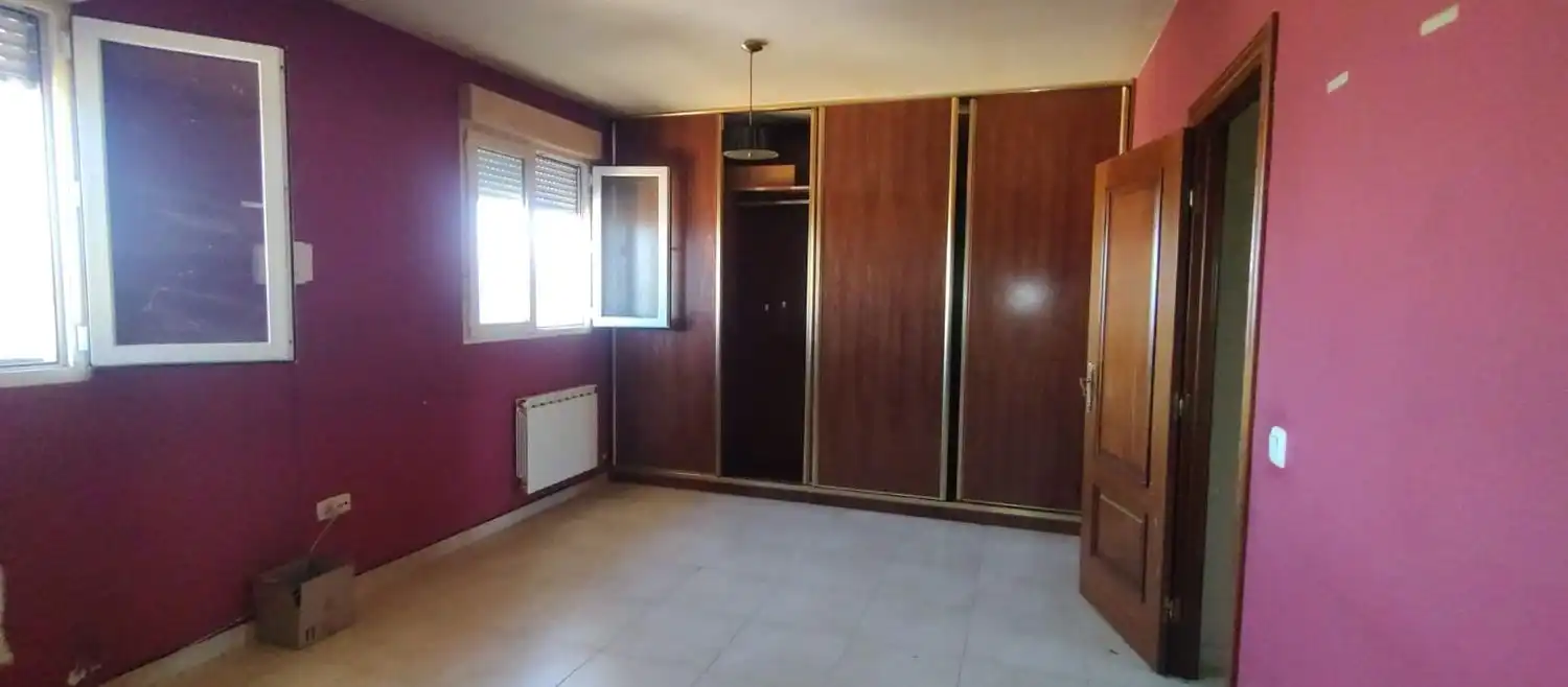 Casa adosada en venda a Viejo de Medina, Pozaldez