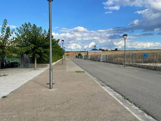 Terreno residencial en Venta en Calle San Bartolome en Hervías