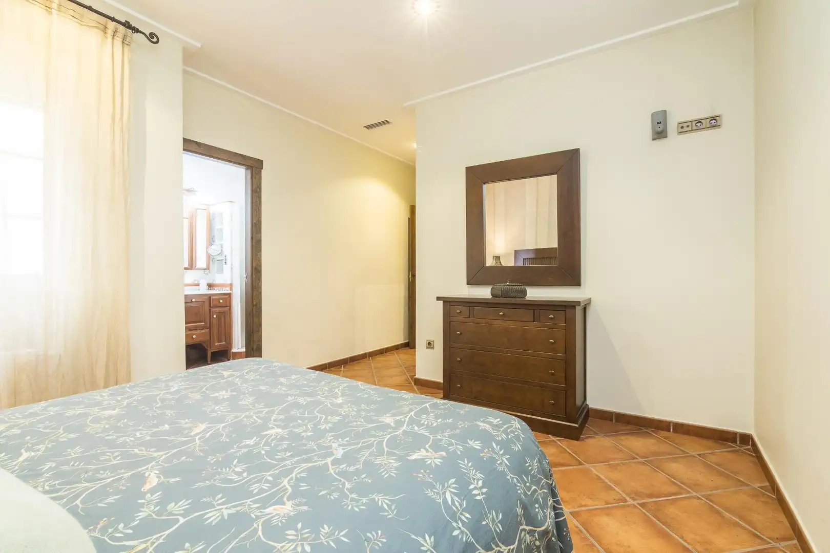 Maisonette zum Verkauf in CALDERON DE LA BARCA, 52, Pont Nou - Corazón de Jesús