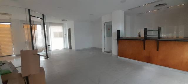 Local comercial en Alquiler en Suances - PLAZA VIARES, 12 en Suances