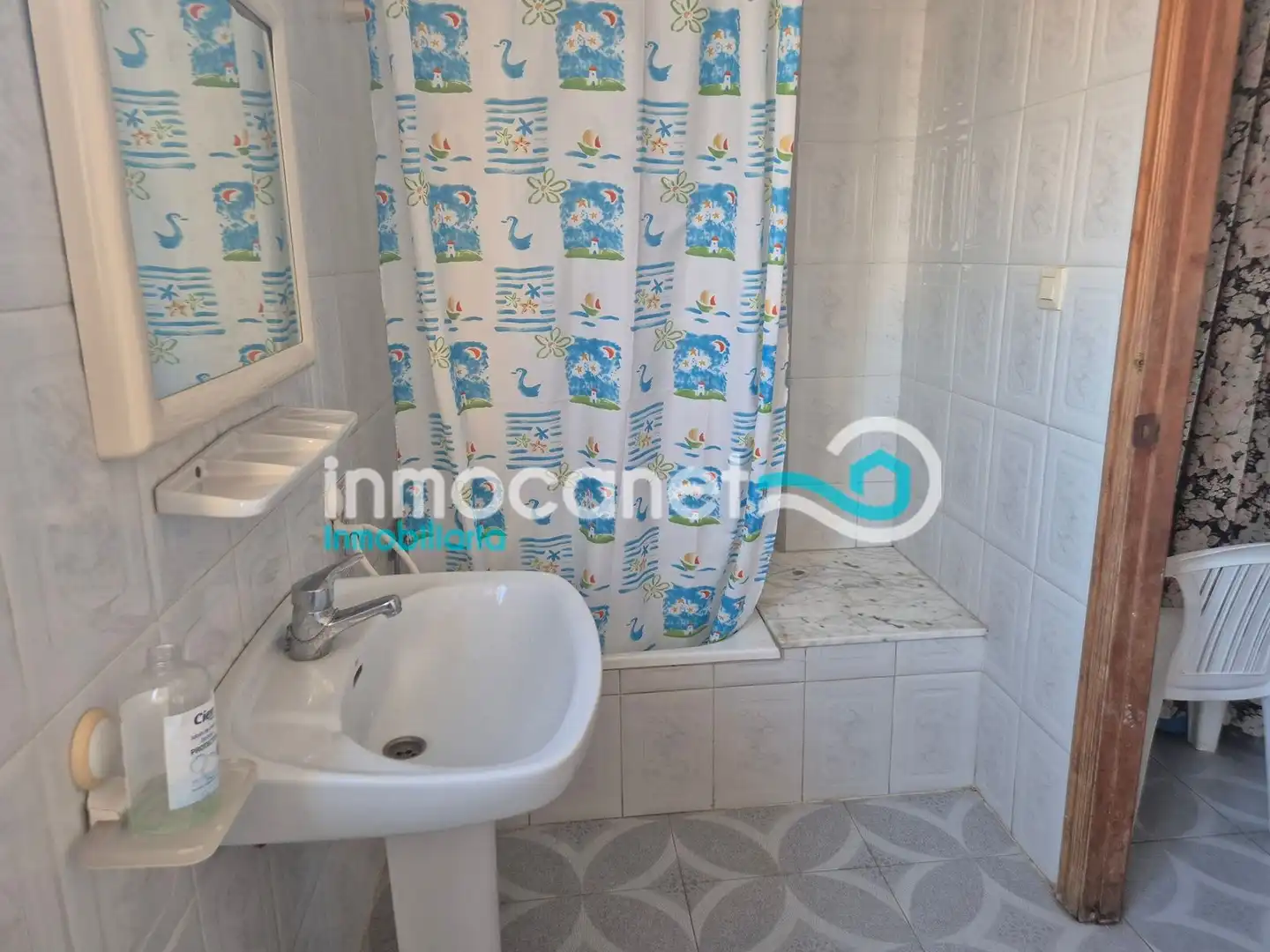 Bany de Casa o xalet en venda en Oliva amb Terrassa
