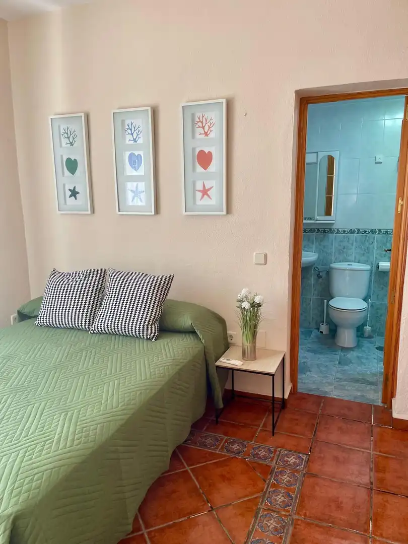 Habitación de Casa o chalet de alquiler en Rincón de la Victoria con Terraza, Trastero y Amueblado