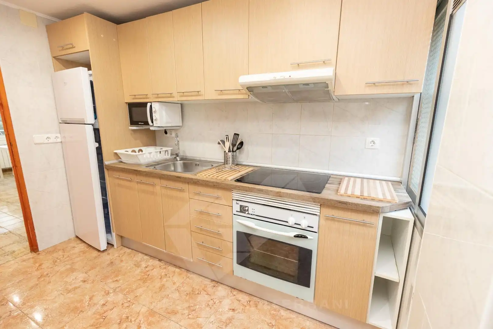 Cocina de Piso de alquiler en Tarragona con Aire acondicionado, Calefacción y Terraza