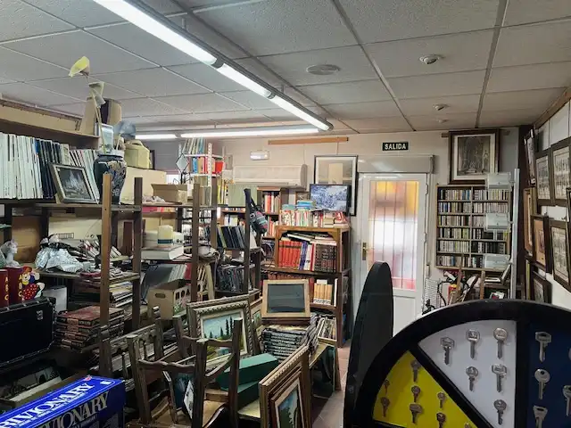 Business premises to rent in Casco Antiguo, imagen 2