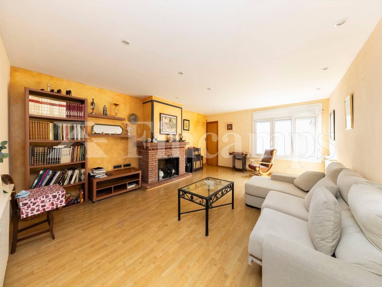 Living room of House or chalet for sale in Sabadell  with Air Conditioner and Heating