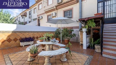 Casa en Cullar Vega con todas las comodidades a tu alcance.