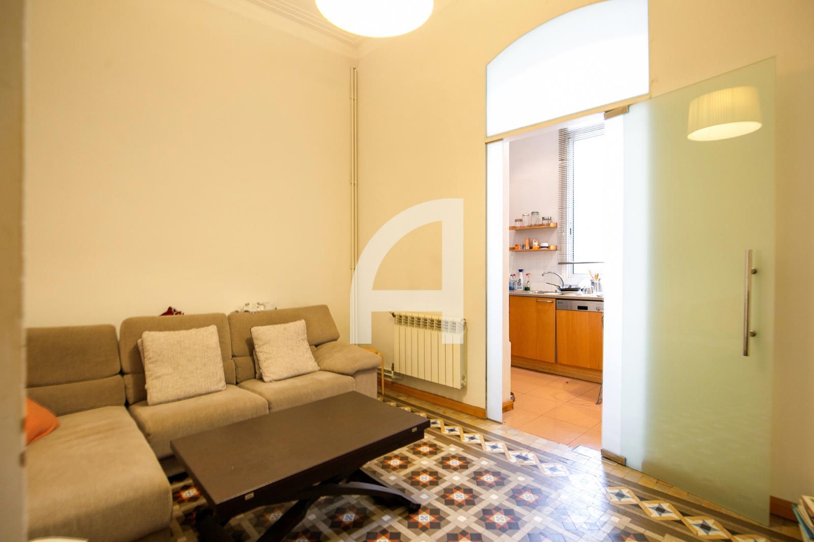 Living room of Flat for sale in  Barcelona Capital  with Terrace and Balcony