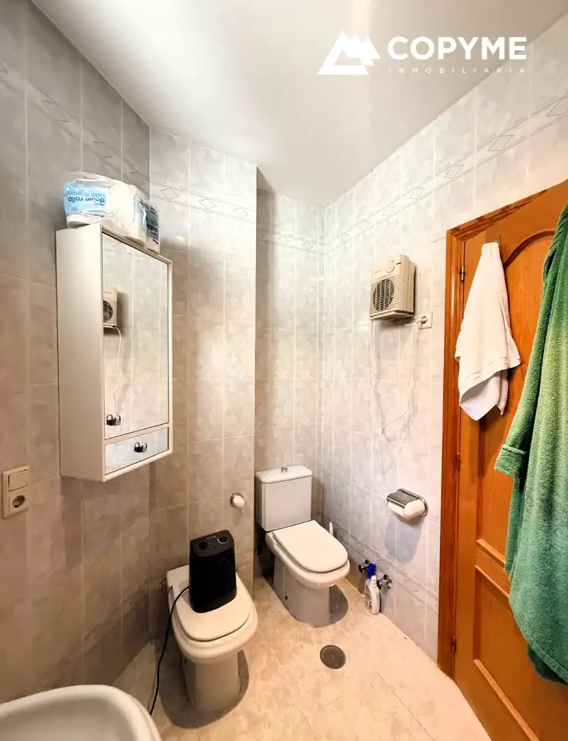 Bathroom of Flat for sale in Torrijos  with Heating, Terrace and Furnished