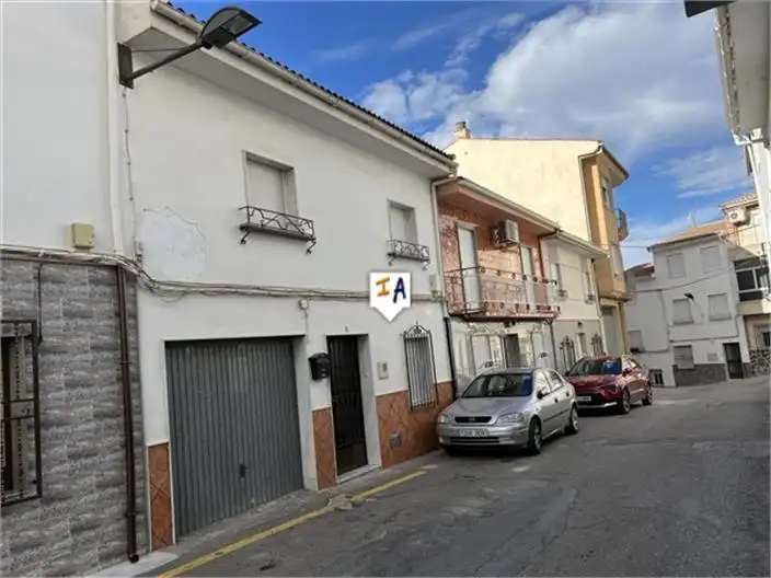 Adossat en venda a Castillo de Locubín