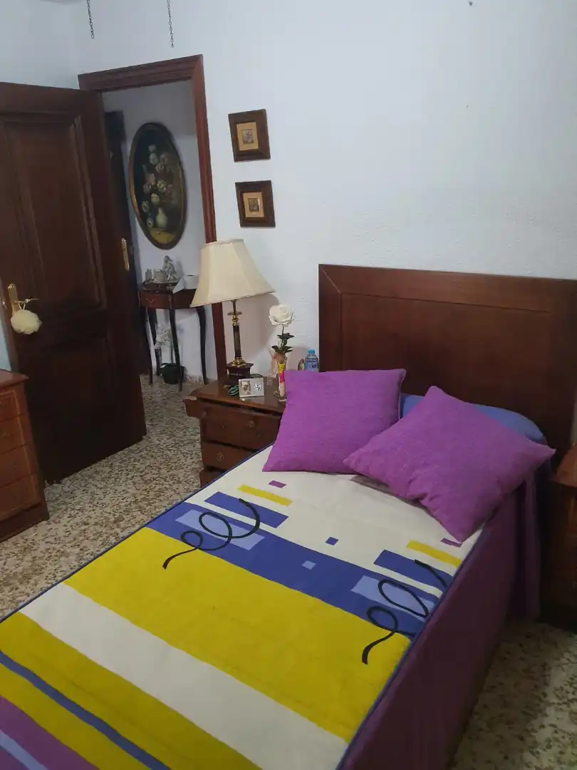 Habitación de Piso en venta en Córdoba con Aire acondicionado, Trastero y Amueblado