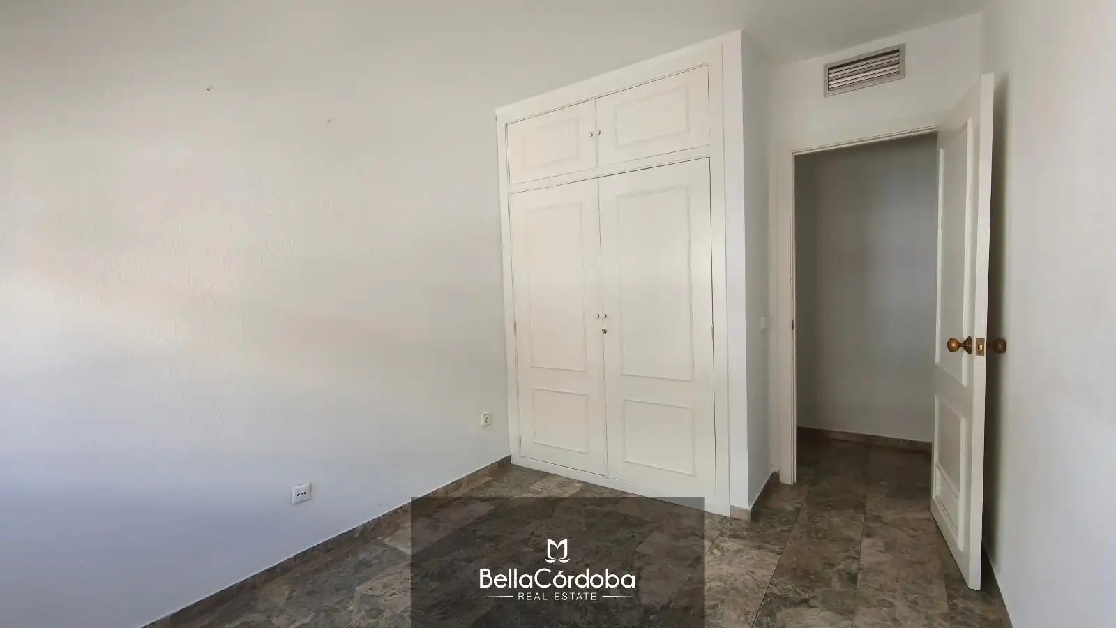 Bedroom of Flat for sale in Córdoba  with Air Conditioner, Storage room and Swimming Pool