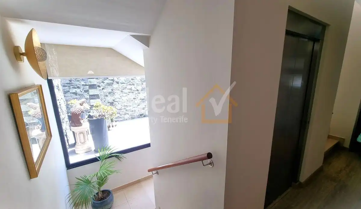 Detached house with pool for sale in Costa Adeje, imagen 42