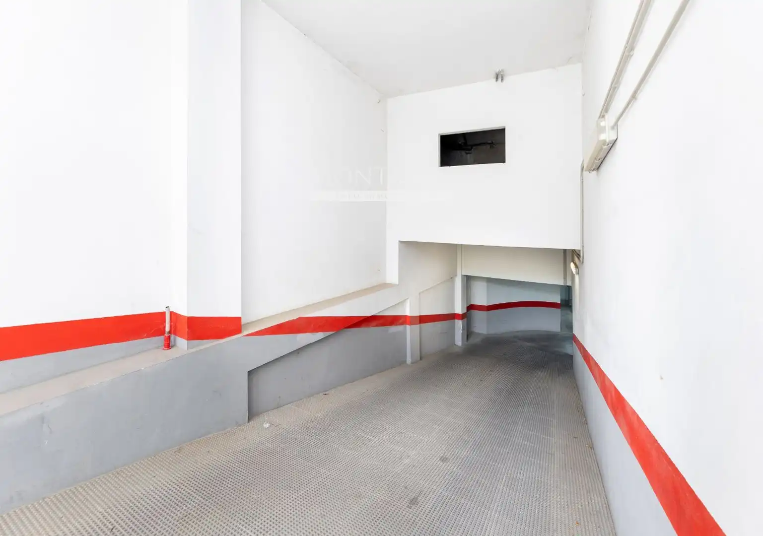 Garage zum Verkauf in Atarfe
