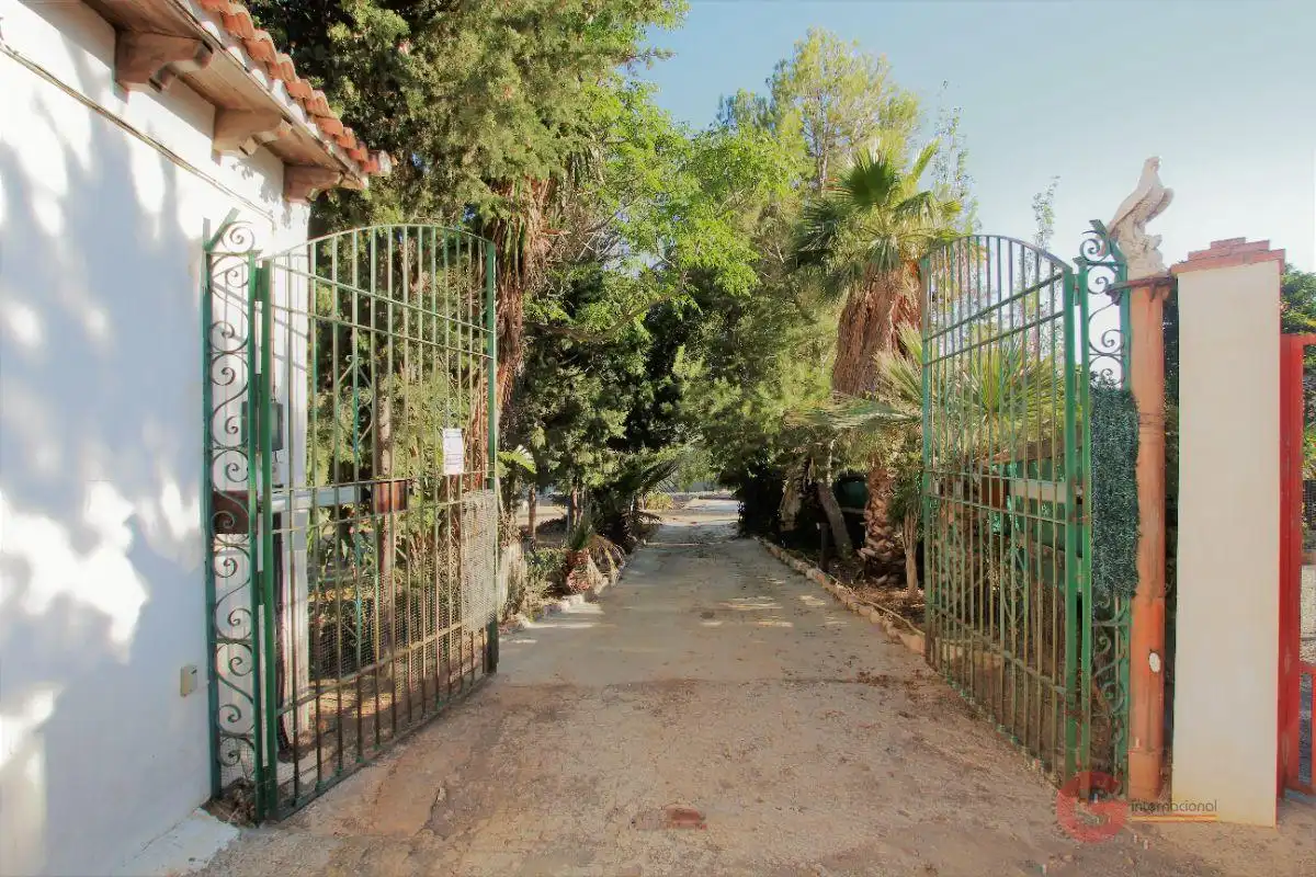 Casa rústica en venta en Vélez de Benaudalla