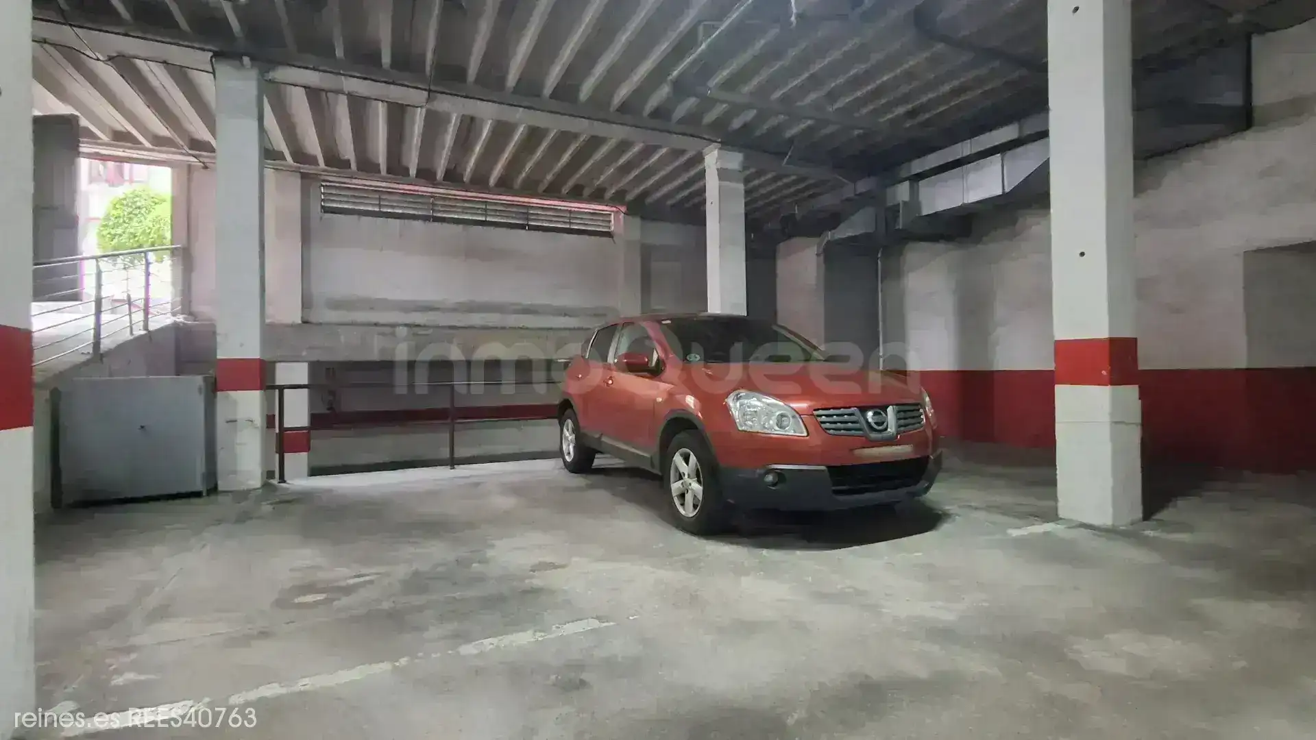 Parking de Piso en venta en Oviedo 