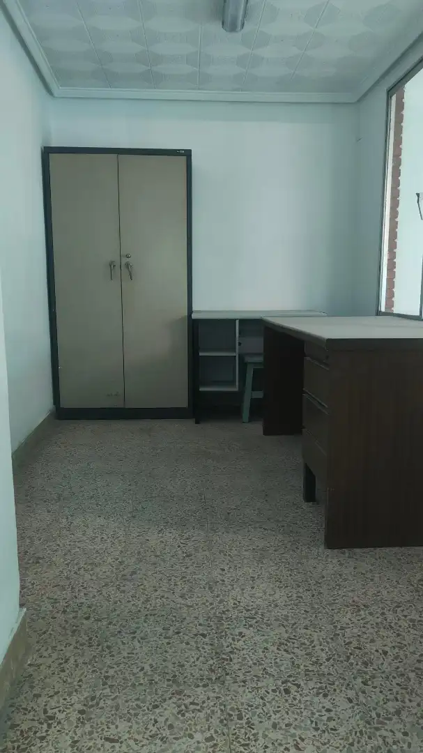 Schlafzimmer von Geschaftsraum zur Miete in Benetússer