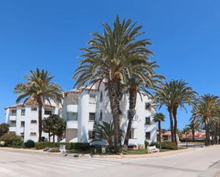 Vista exterior de Estudi en venda en Dénia amb Piscina comunitària