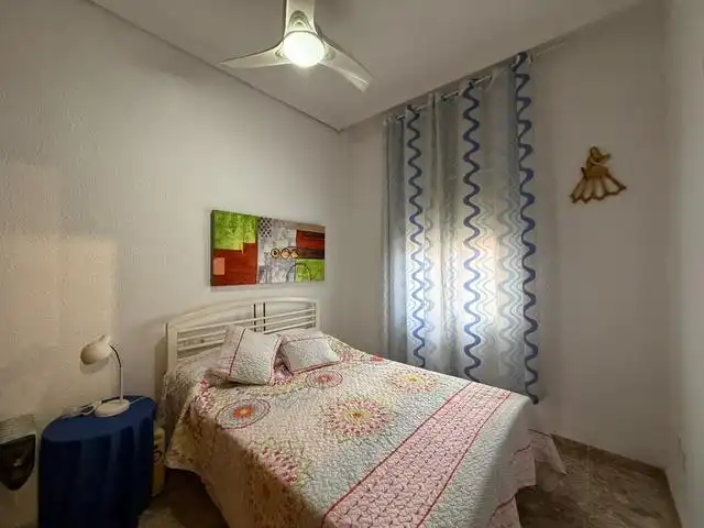 Habitación de Apartamento en venta en Murcia con Aire acondicionado, Calefacción y Jardín privado