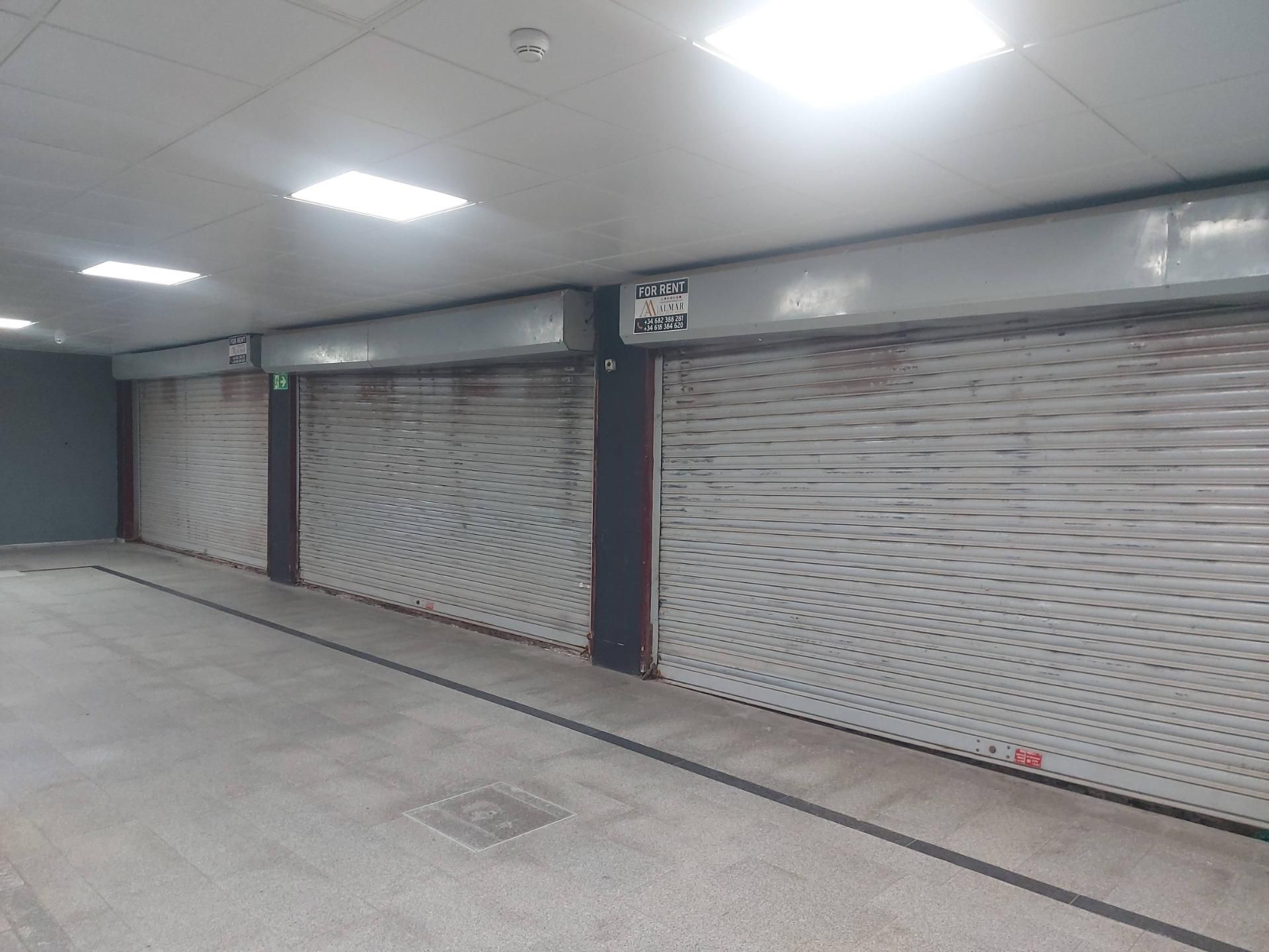 Premises to rent in Mogán  with Air Conditioner