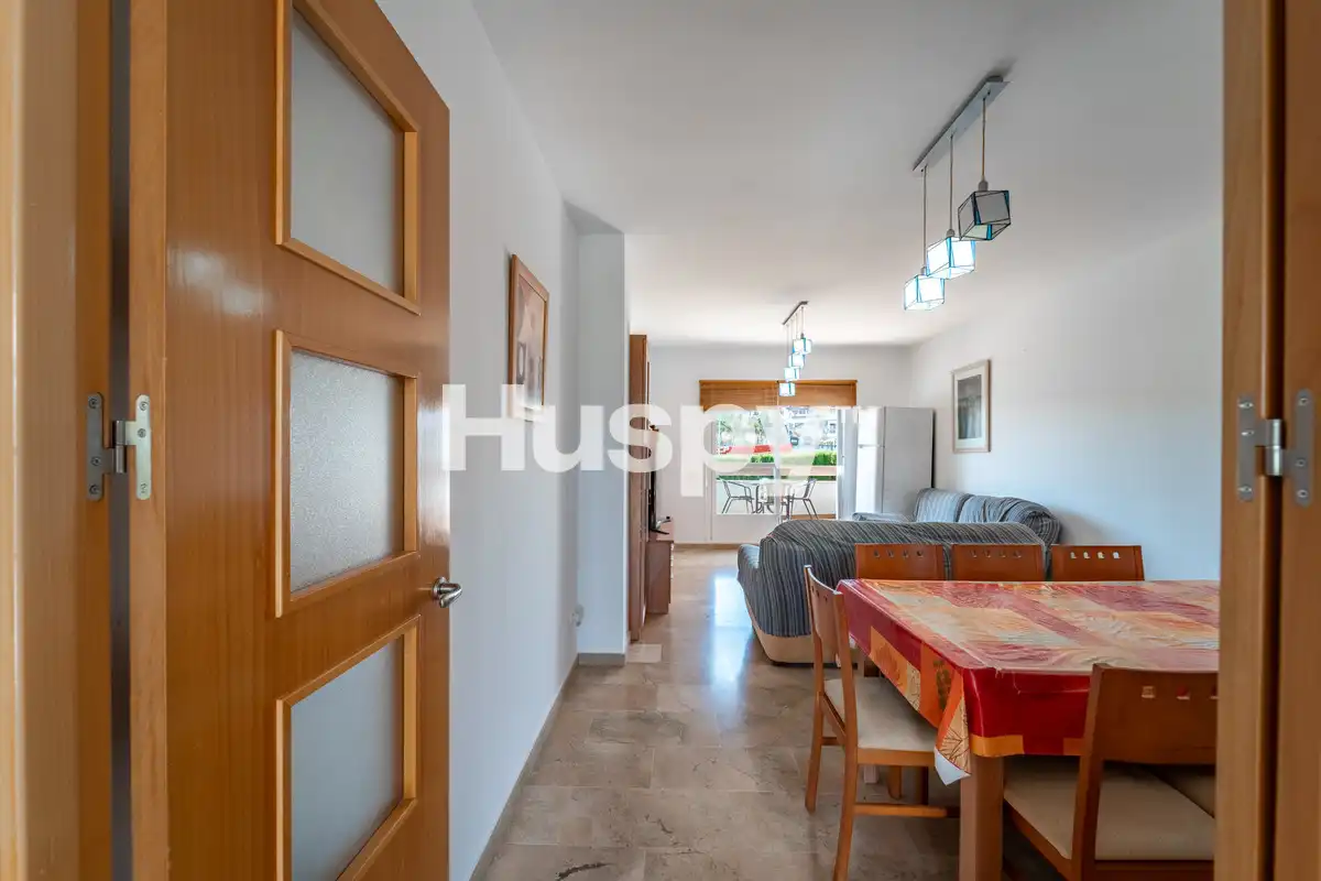 Casa aparellada amb terrassa en venda a Urbanizacion Arroyo Las Cañas, imagen 4