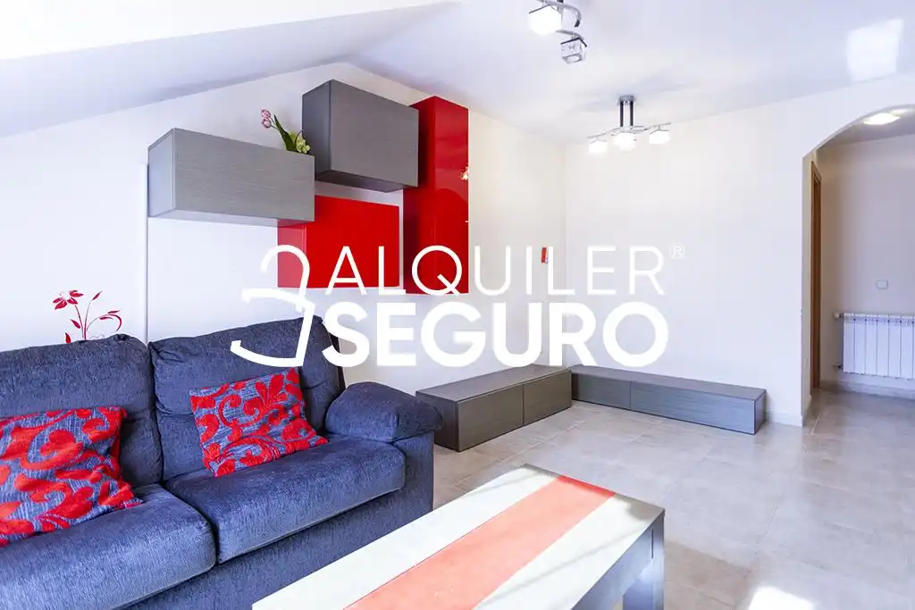Sala de estar de Piso de alquiler en Colmenar Viejo con Aire acondicionado, Calefacción y Amueblado